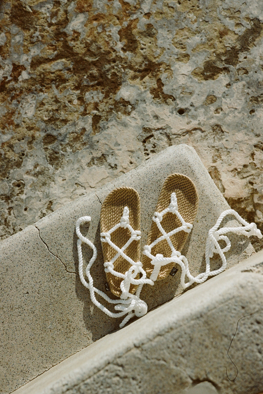 Romano - Camel/White