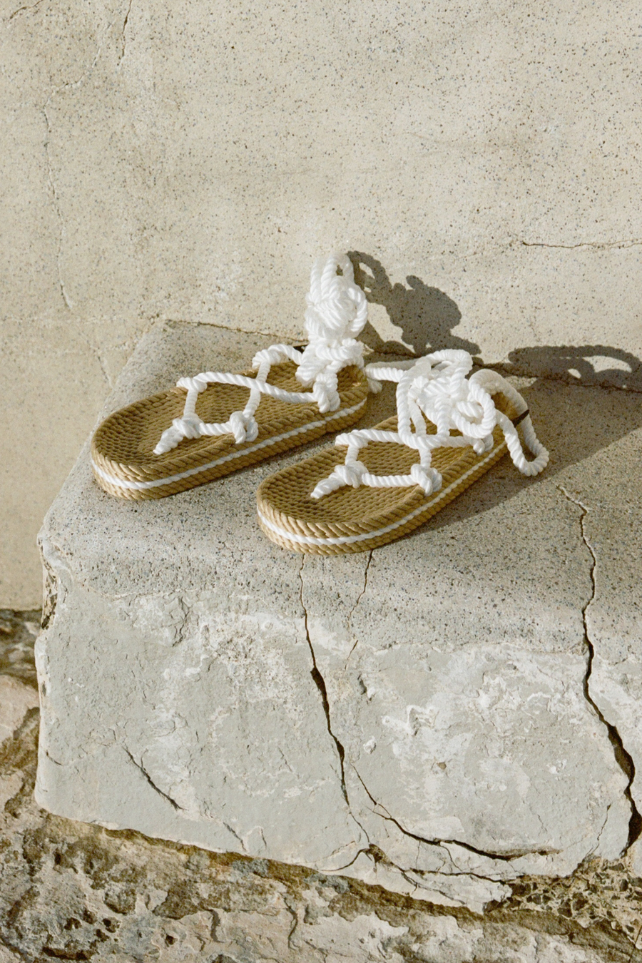 Romano - Camel/White